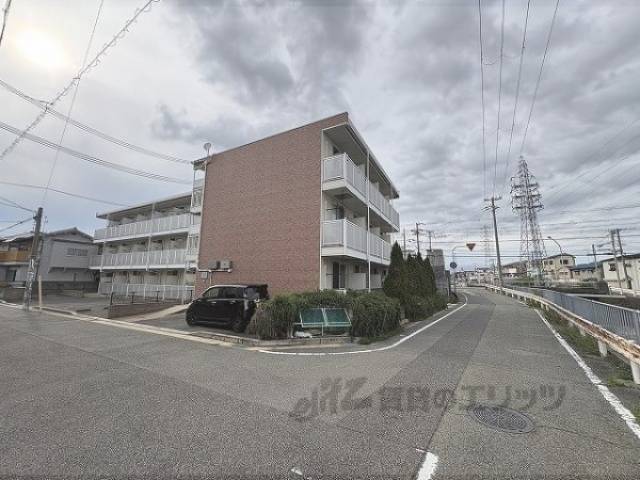 レオパレスデイジーヴィラ２外観写真1