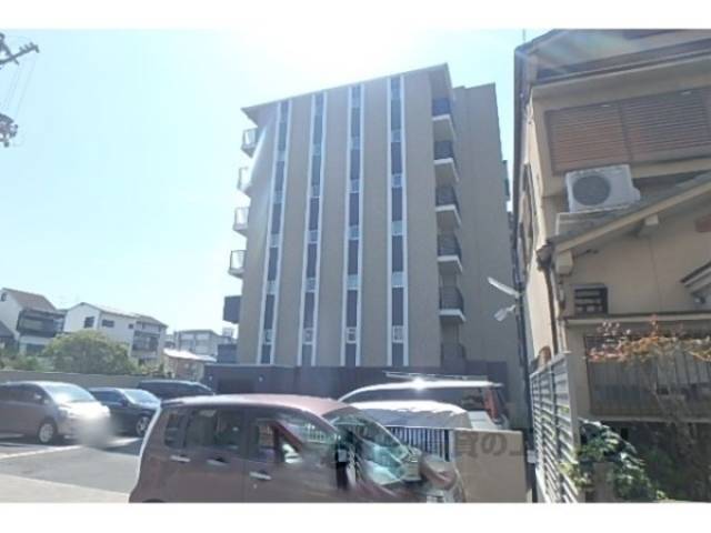 プレサンスロジェ太秦天神川外観写真1