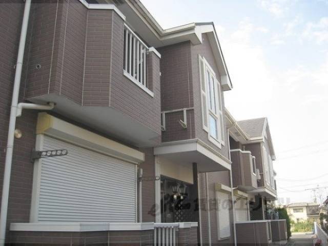 ブランドール外観写真1