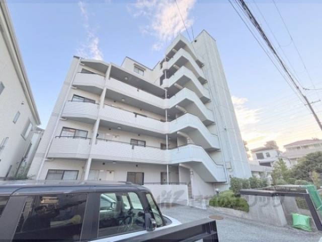 パレエシャロット外観写真2