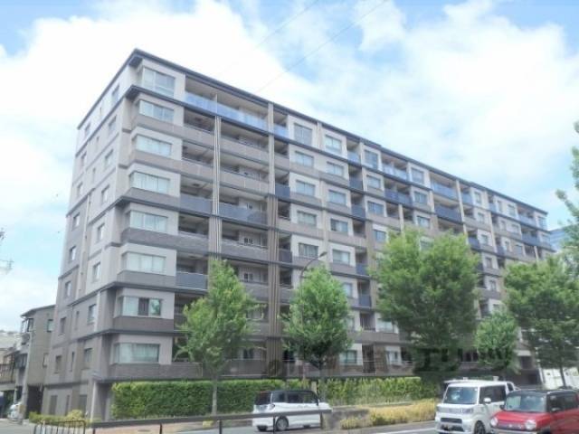 プレミスト京都西院外観写真1