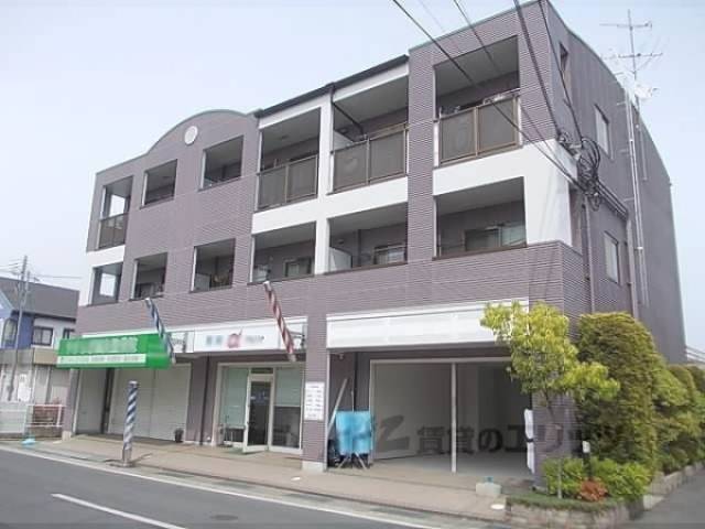 ブルジュール外観写真1