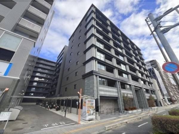 182073の外観写真