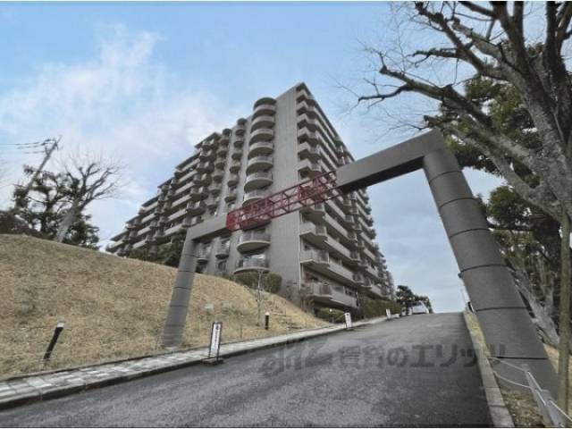 プレステアーバン西大和外観写真2