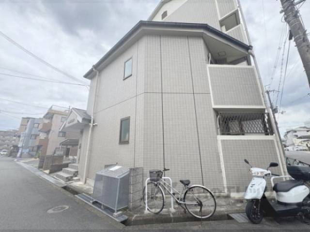 ジュネスくずは外観写真2