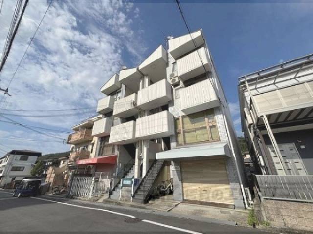 ツイン東生駒１号館外観写真3