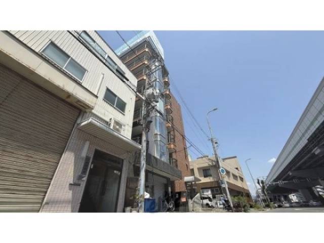 グローリア高井田外観写真2