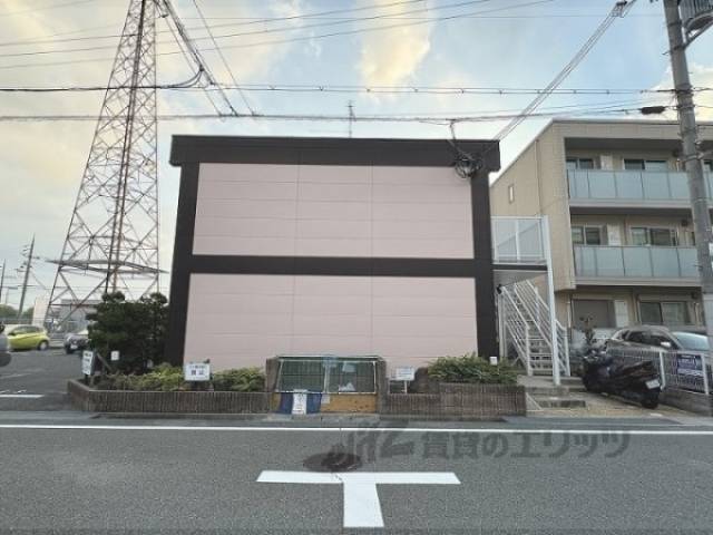 レオパレスサンシャイン松崎外観写真3