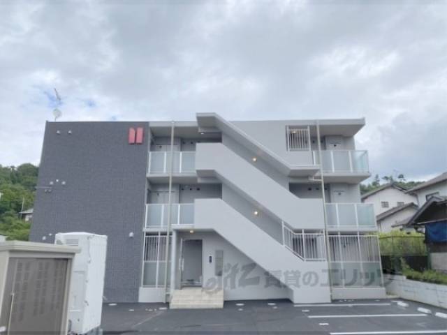 フリーガーデン外観写真2