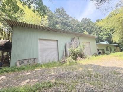 新旭町大字饗庭字奥谷倉庫外観写真1