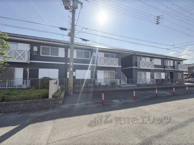伊丹坂ハイツ外観写真2