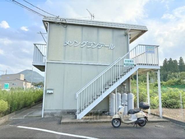 メゾングランデール外観写真3