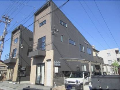 LAスクエアWEST1号館外観写真1