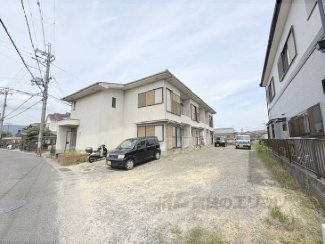 ラピスラズリ大津外観写真2