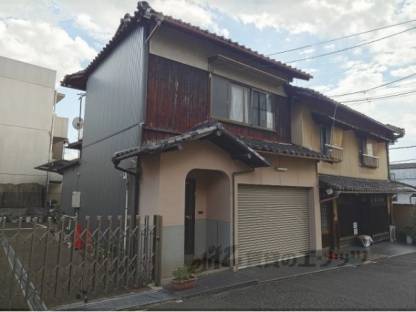 深草直違橋11丁目店舗外観写真1