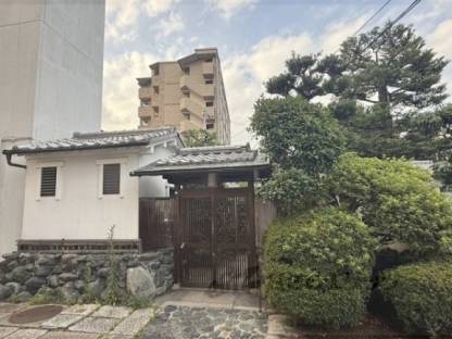 百万遍市中の山居　商いの町家外観写真2