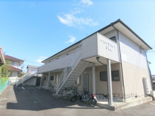 ナガヤマハイツ参番館外観写真2