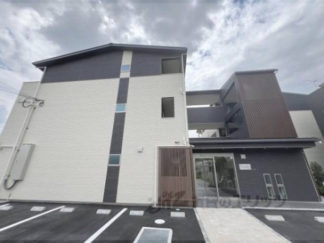 メゾンレヴナ木田町外観写真2