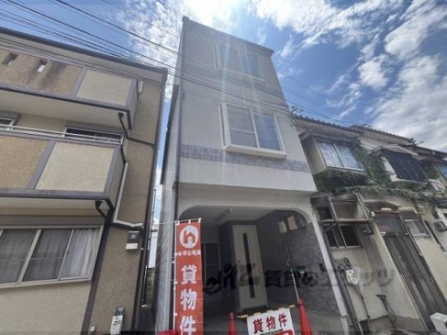 貸家外観写真1