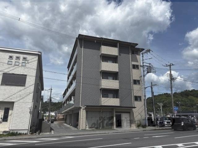 シャトーエスト彦根外観写真1