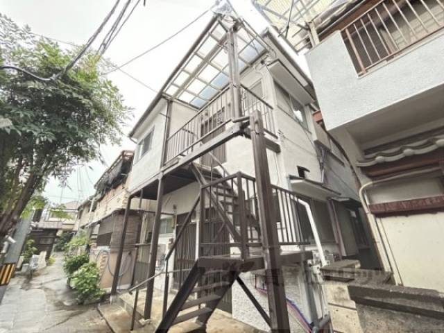 東難波町アパート外観写真1