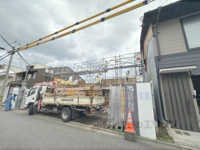 中宮町マンション外観写真1