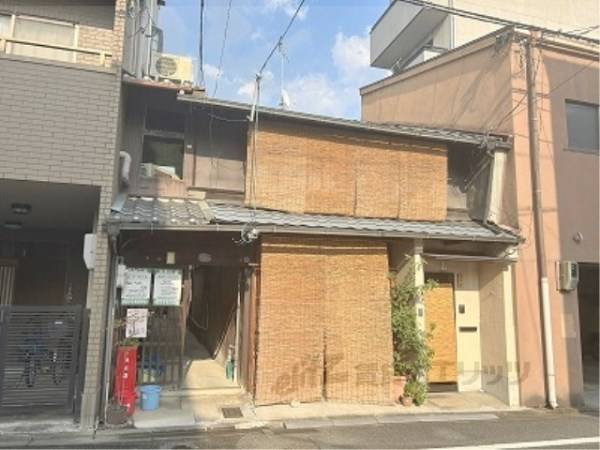 184454の外観写真