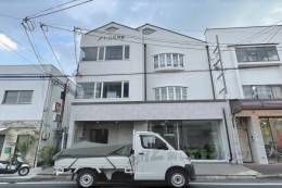 日興開発ビル山科外観写真
