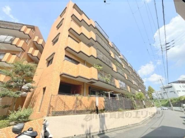 ライオンズマンション学園前外観写真3