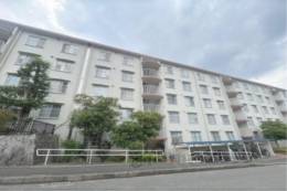 山田池パークハイツ１外観写真