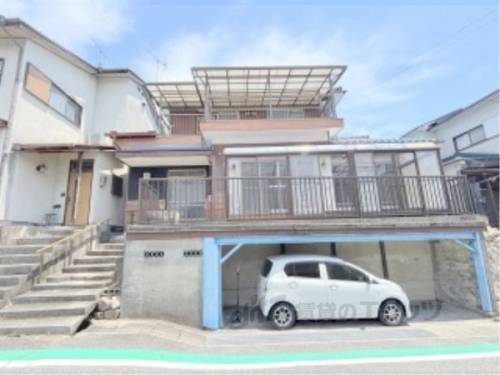 堅田駅より徒歩17分 築55年8ヶ月 2階建の賃貸物件