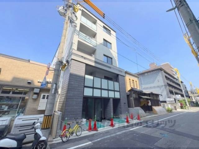 Ｋａｌａｎ新町三条外観写真2