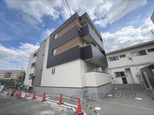 フジパレス忍ケ丘３番館外観写真3