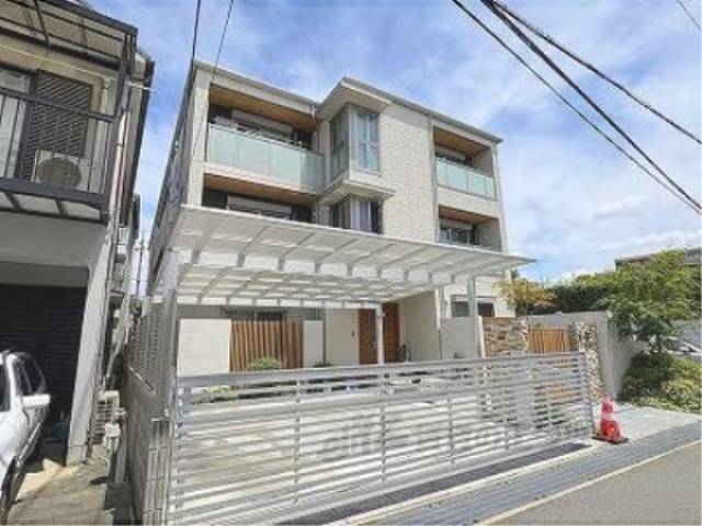 シャーメゾングレイス友岡外観写真2
