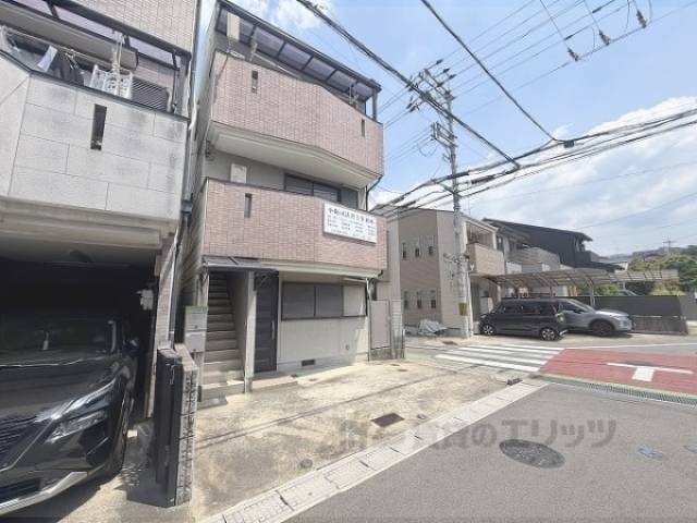 東前コーポ外観写真3