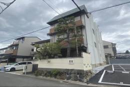 紫野郷ノ上町２２-２４テナント（2棟）外観写真