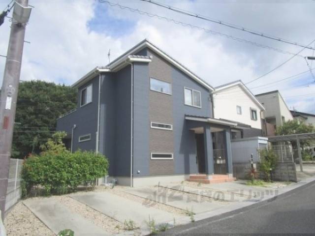 貸家外観写真1