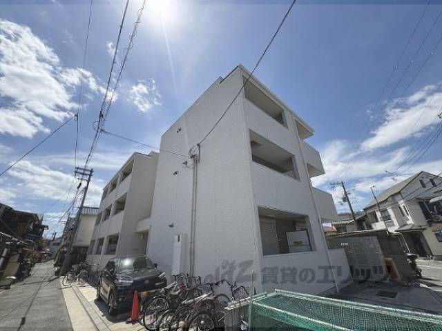 ラージヒル尼崎東外観写真1