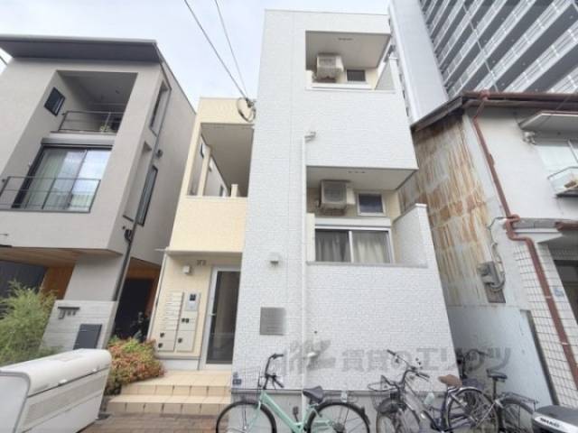 クレセントハイツ外観写真1