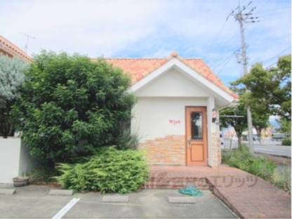 八幡中山町テナント外観写真1