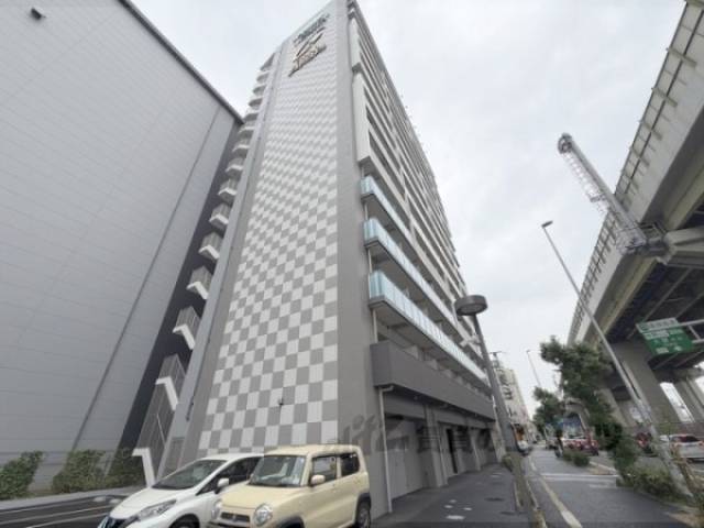 ファステート東大阪アダマス外観写真1