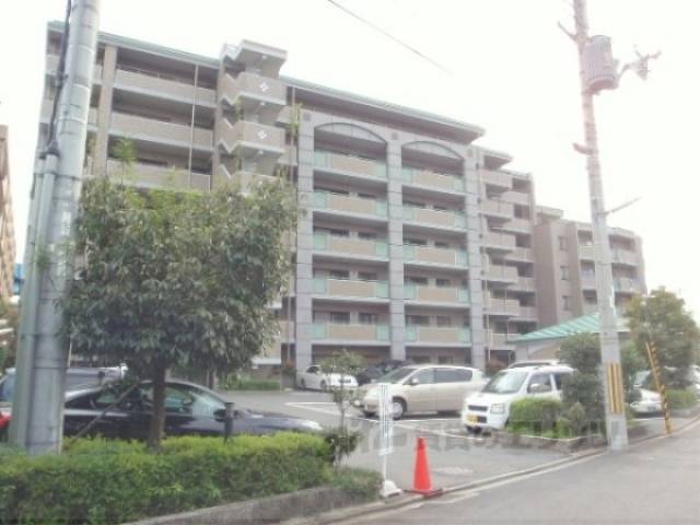パデシオン新烏丸十条外観写真1