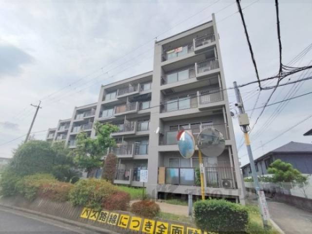 新大宮ハイタウンｃ棟外観写真3