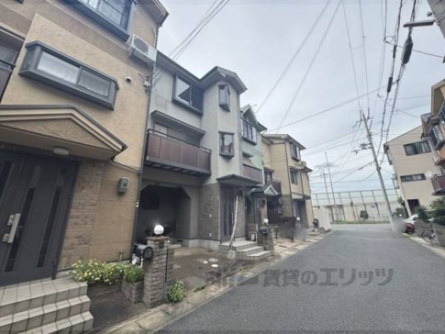 貸家外観写真2