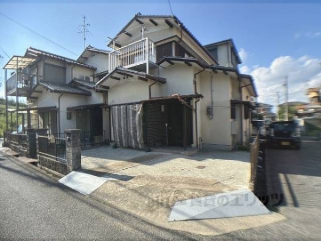 貸家外観写真1