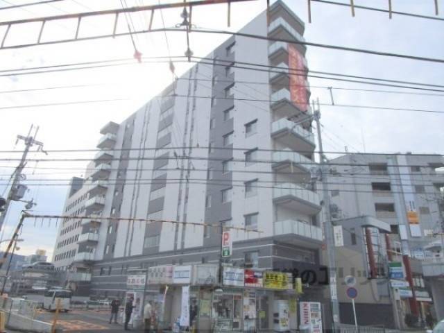 フェミネンス大津石山駅前外観写真2