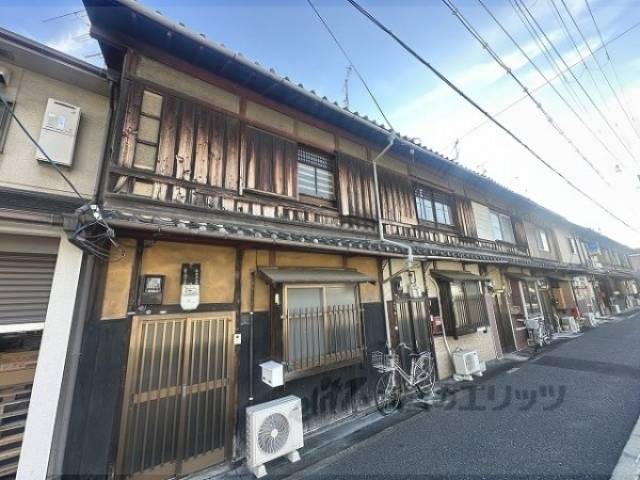 貸家外観写真1