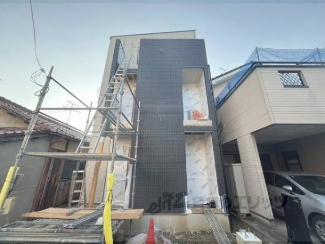 スクエアメゾン坊城外観写真1