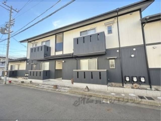 ラフィネ山喜外観写真2