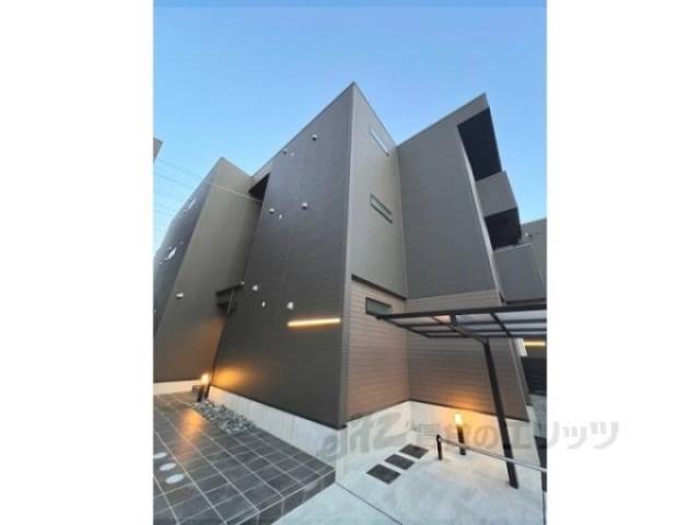 ＲＥＧＡＬＥＳＴ武庫川＃Ｆｏｕｒ外観写真1